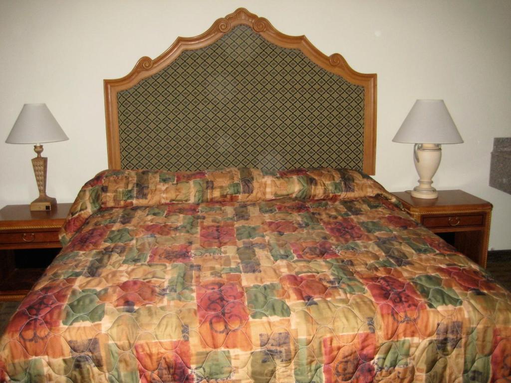 Scottish Delight Motel Midland Exterior photo