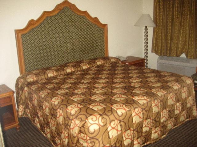 Scottish Delight Motel Midland Exterior photo